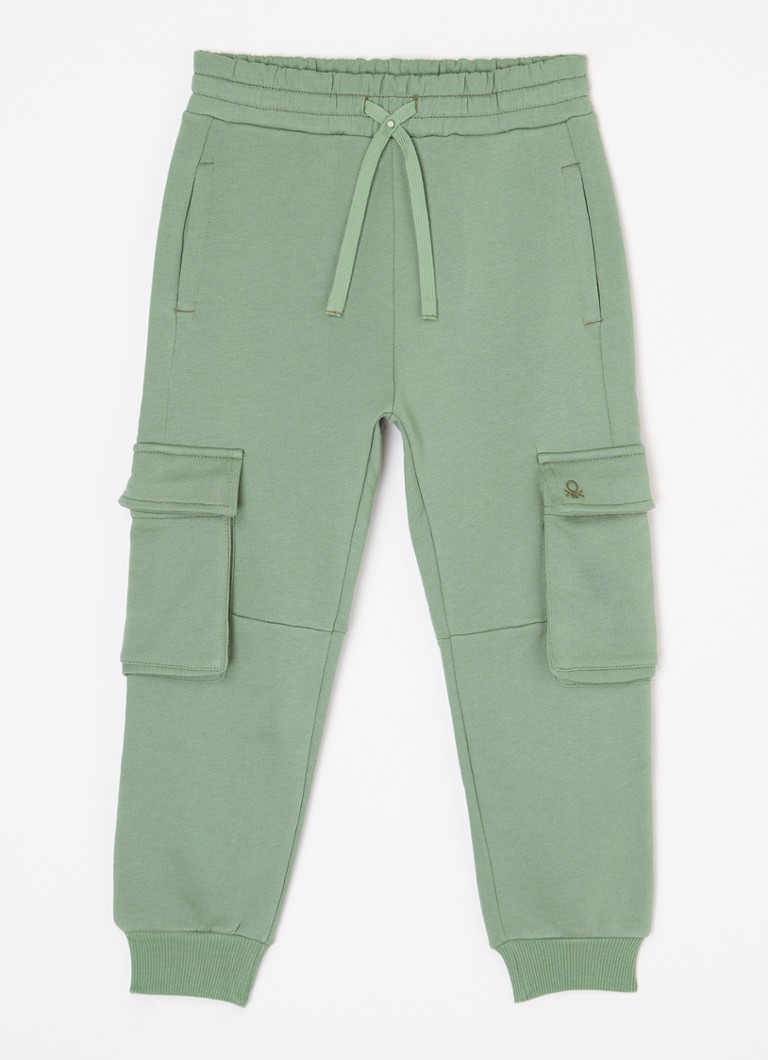 Pantaloni de trening Benetton cu croială conică pe picioare și buzunare aplicate.