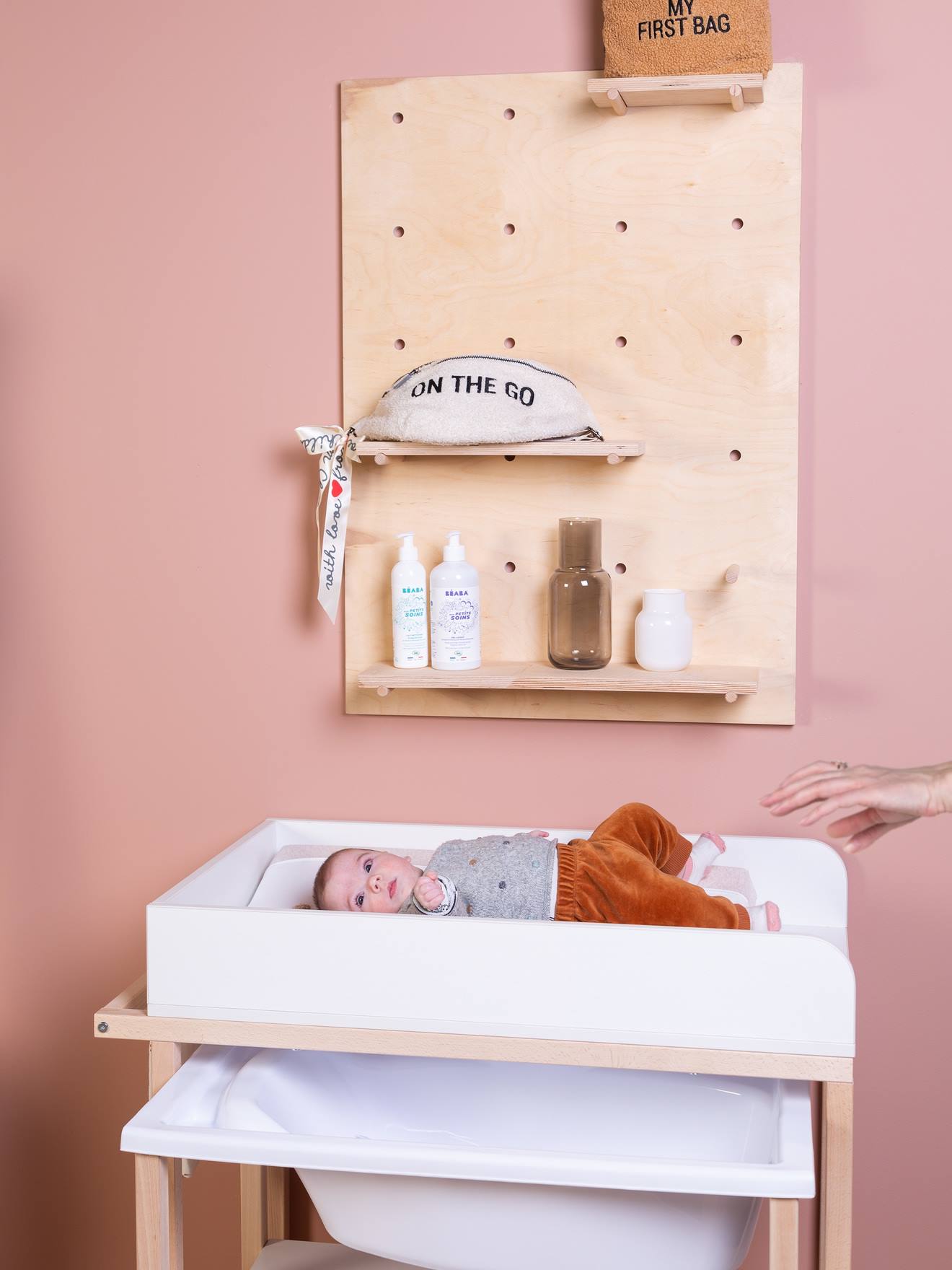 Table à langer avec baignoire intégrée CHILDHOME blanc/bois