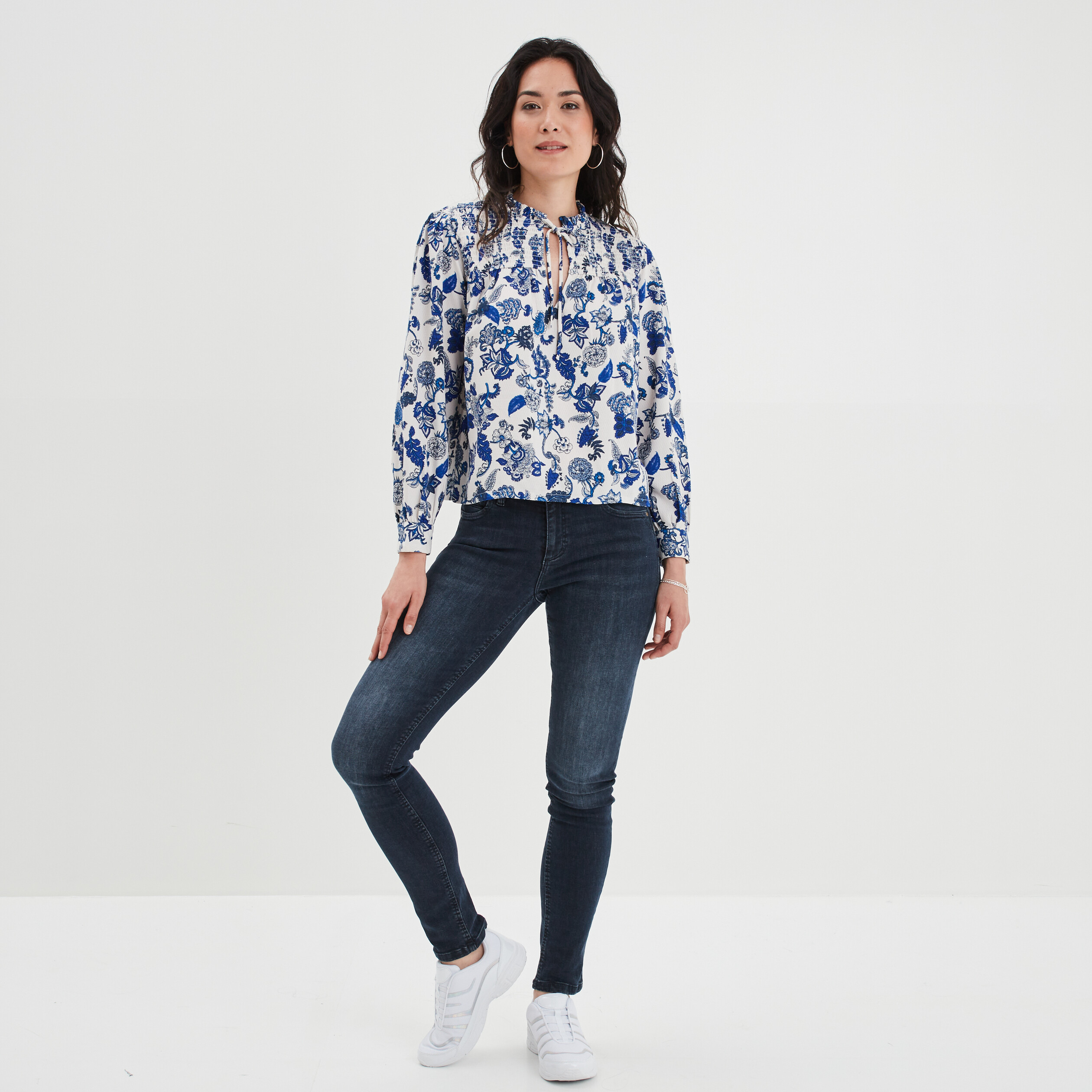 Blouse col à cordons épaules smockées ecru femme | La Halle