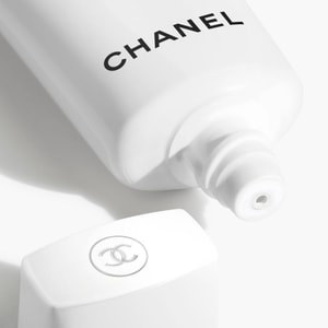 CHANEL UV ESSENTIEL SPF 50 Gesichtscreme-30 ml