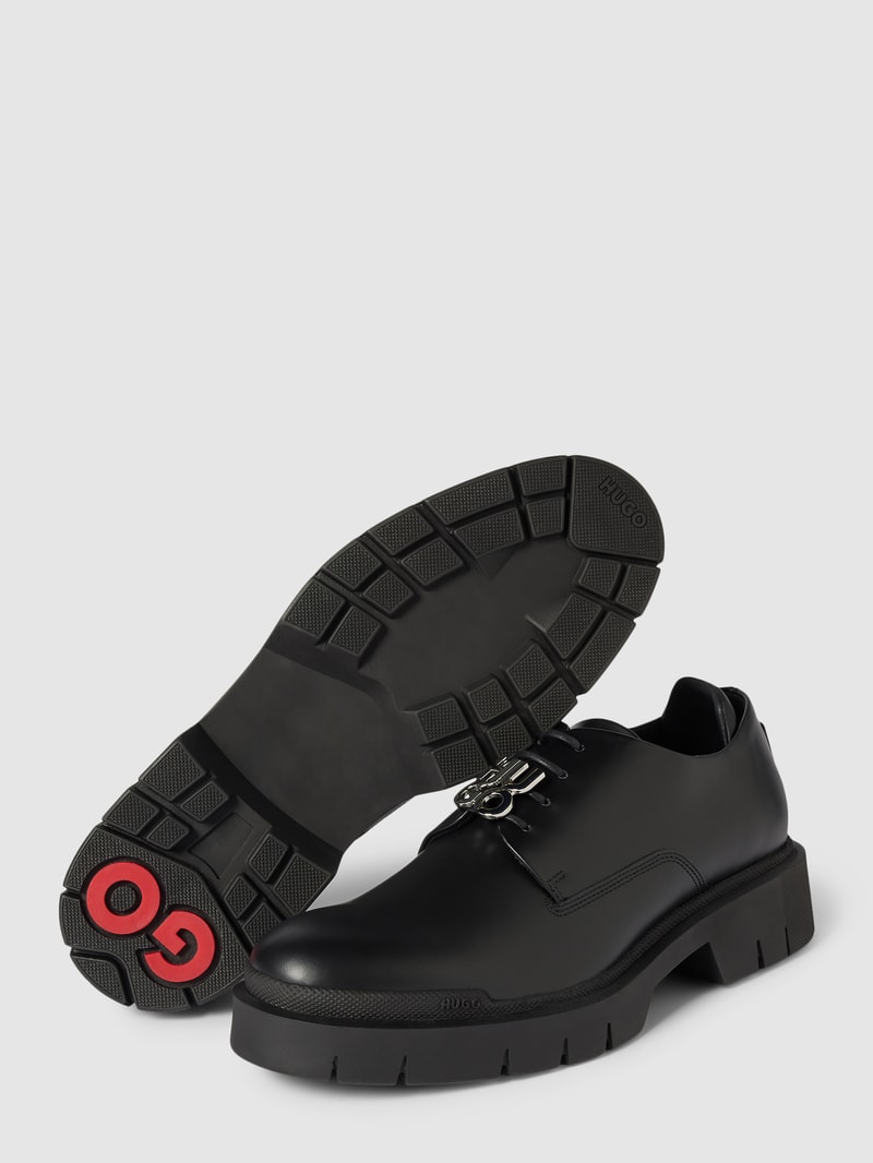 Derby-Schuhe aus Leder mit Label-Applikation Modell 'Denzel' in schwarz