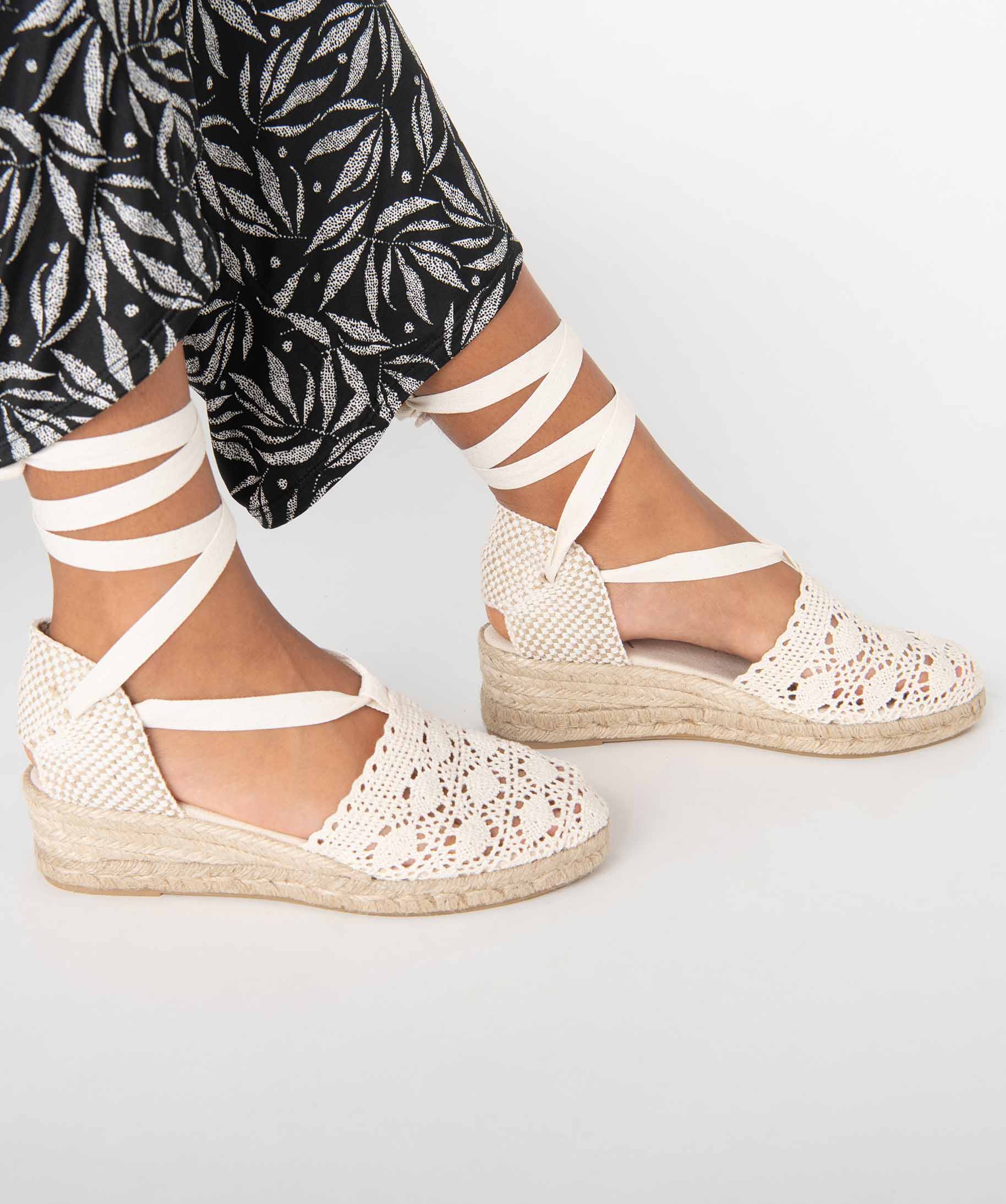 Sandales femme compensées dessus macramé uni blanc | GEMO