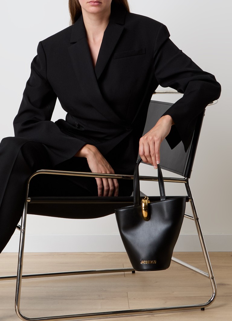 Jacquemus Le Petit Bambola rokassoma ar noņemamu plecu siksnu