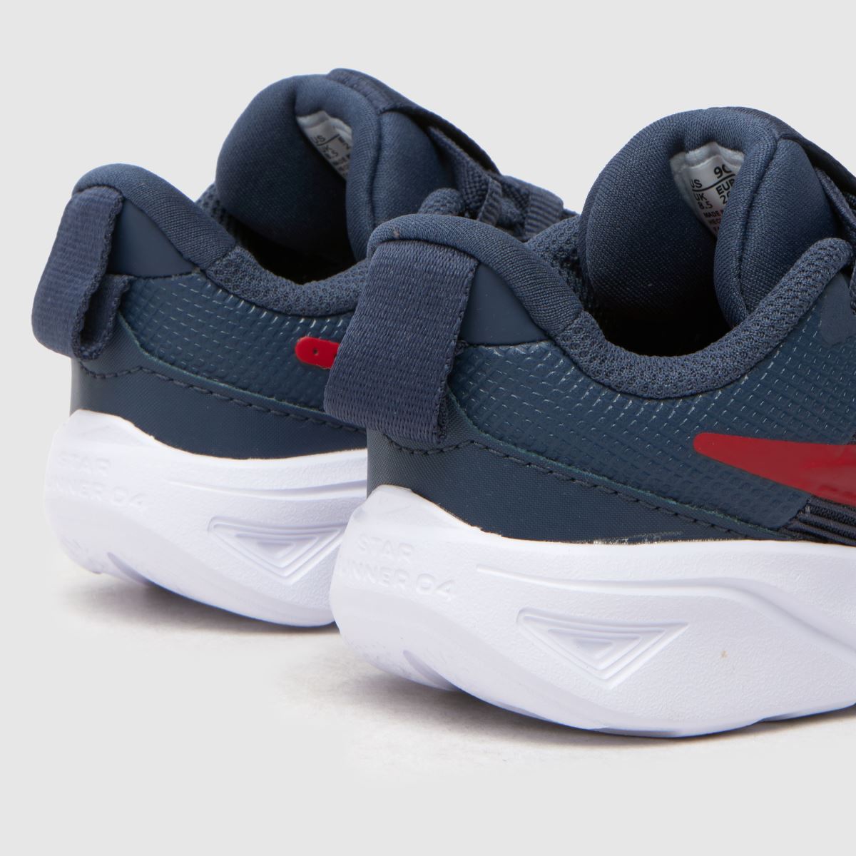 Nike Star Runner 4 fiú kisgyermek cipő sötétkék