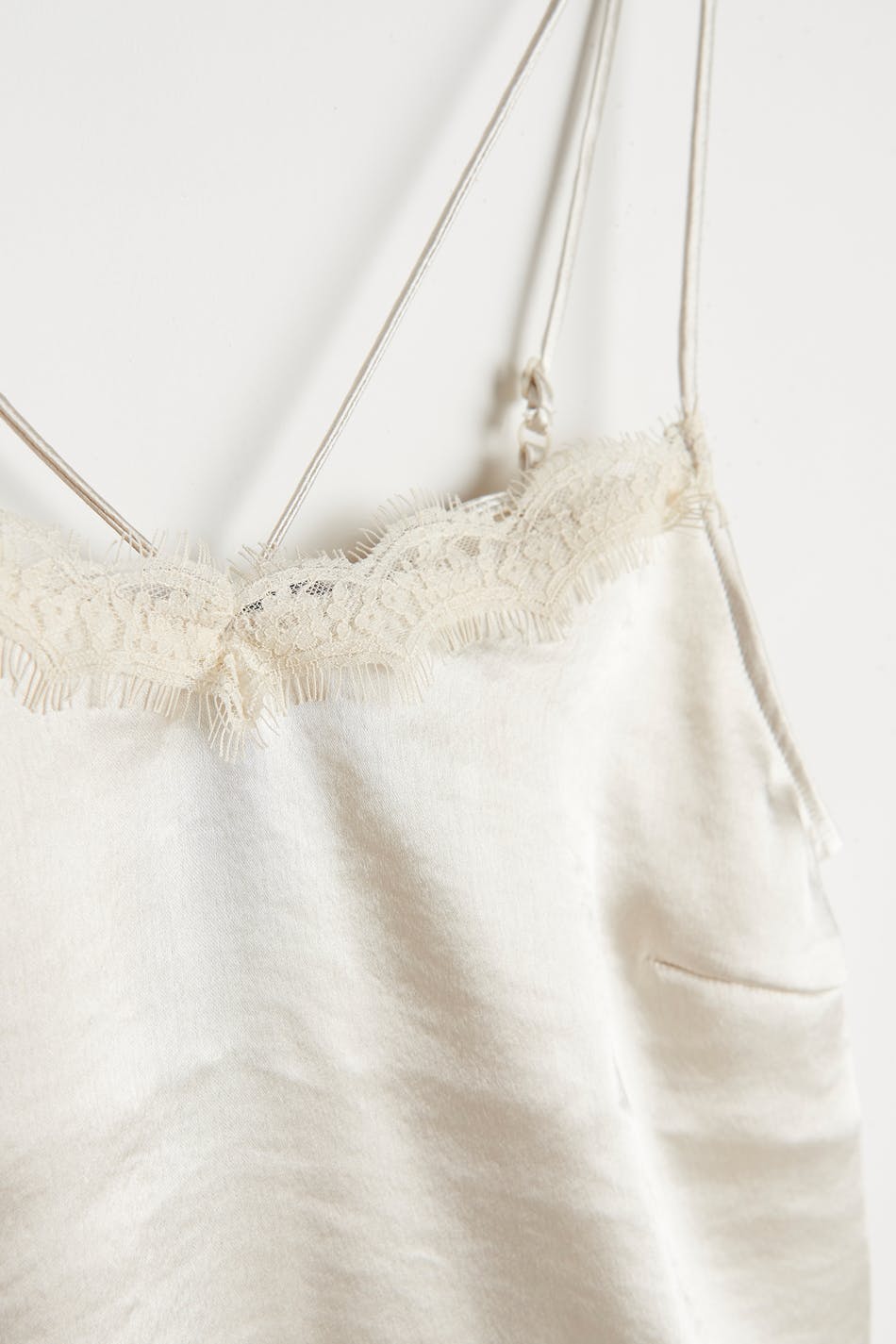Meja lace singlet