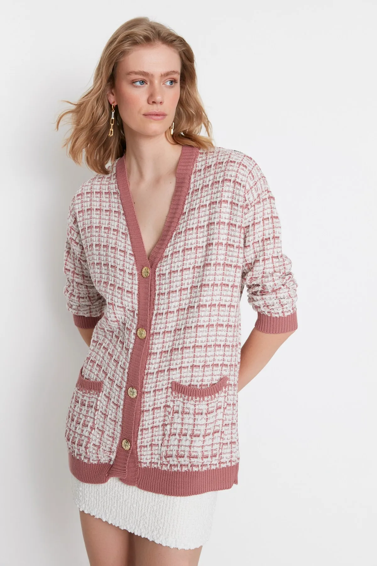 Trendyol Collection  Dusty Rose Wide Fit Glitzer-Strickjacke im Tweed-Look TWOAW21HI0250