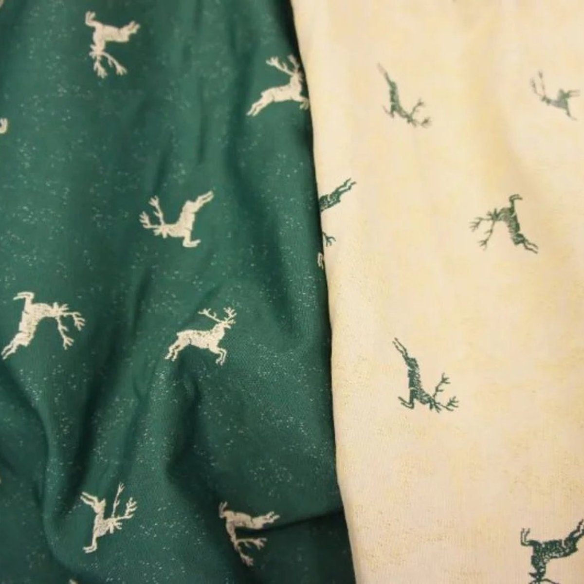 Stofferia Stoff Dekostoff Jacquard Weihnachten Hirsch Grün, Breite 140 cm, Meterware