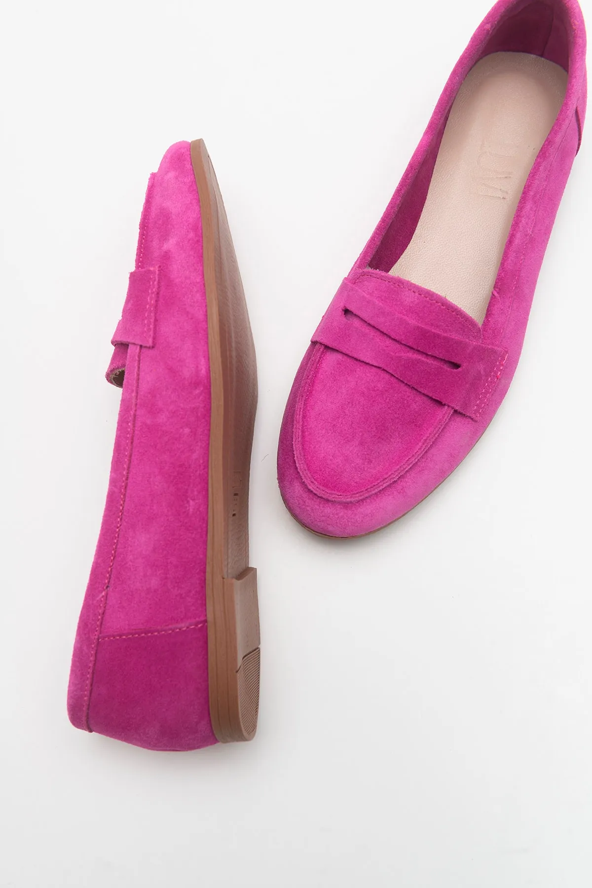 LuviShoes  Ballerinas aus fuchsiafarbenem Wildleder für Damen