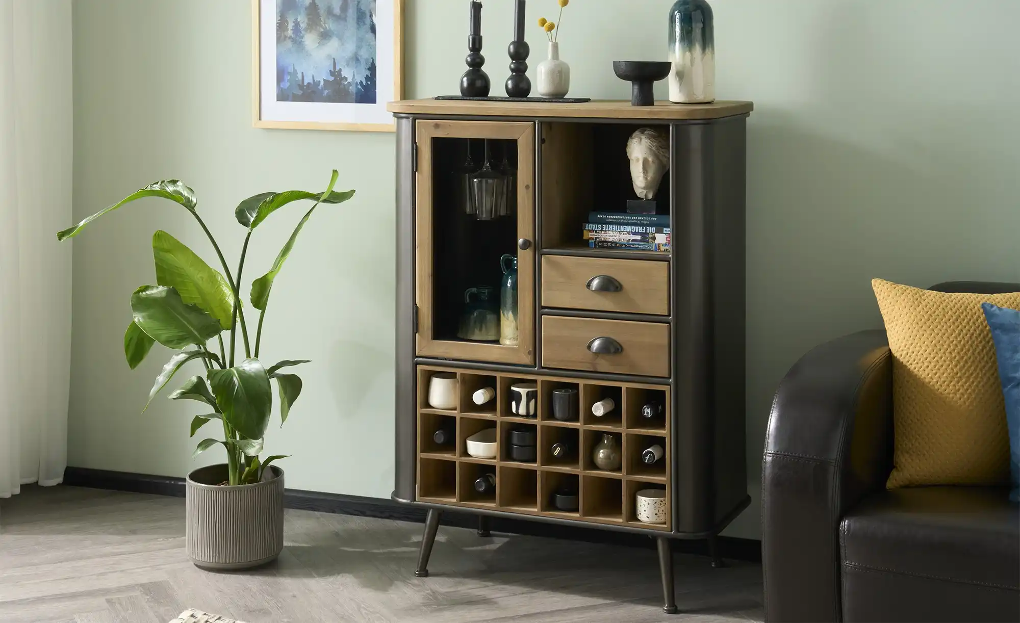 Highboard