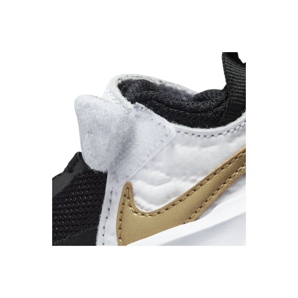 Nike Team Hustle D 10 CW6737-002 / schwarz