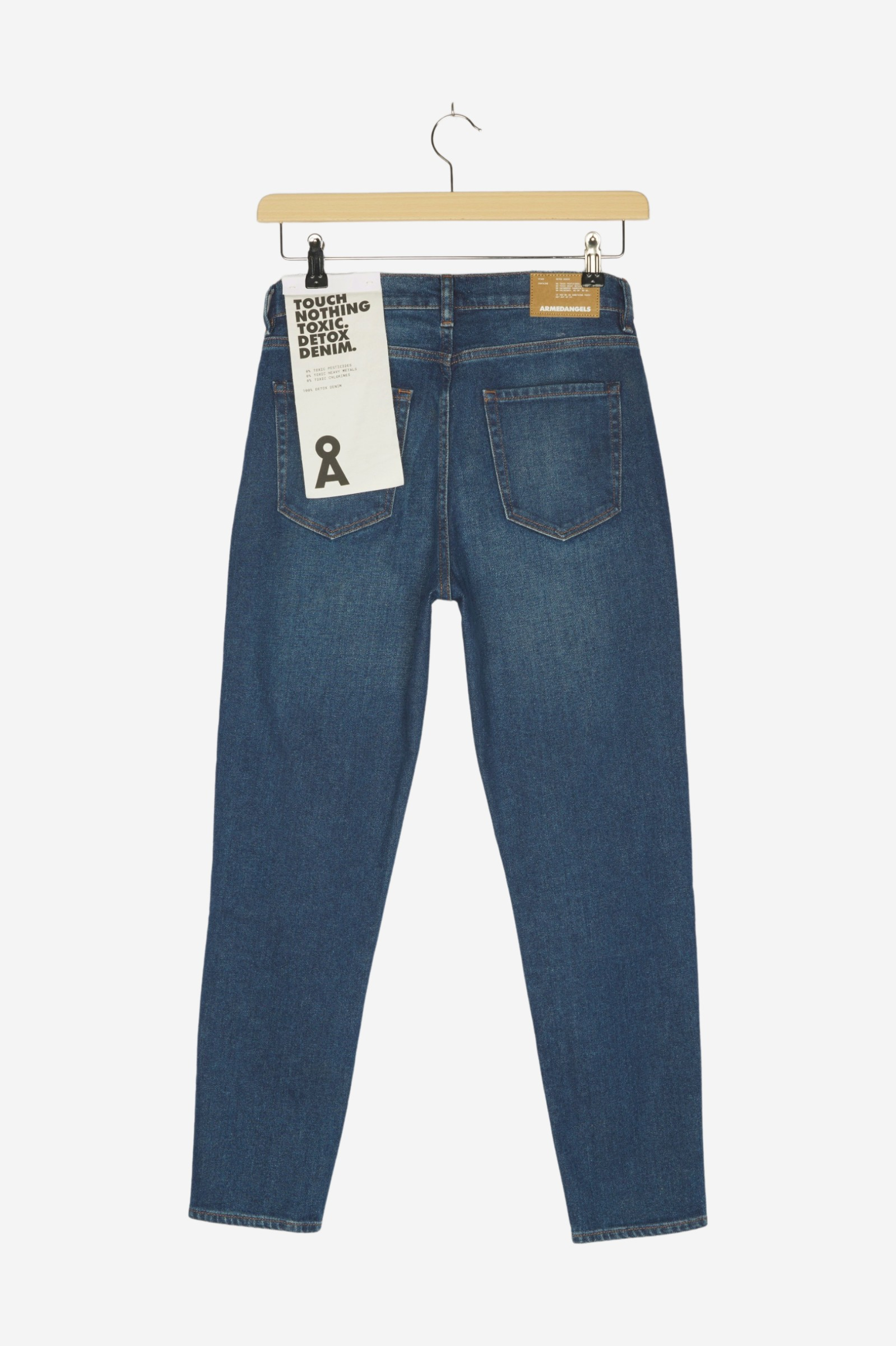 Tapered Leg Mid Waist aus Bio-Baumwoll Mix
