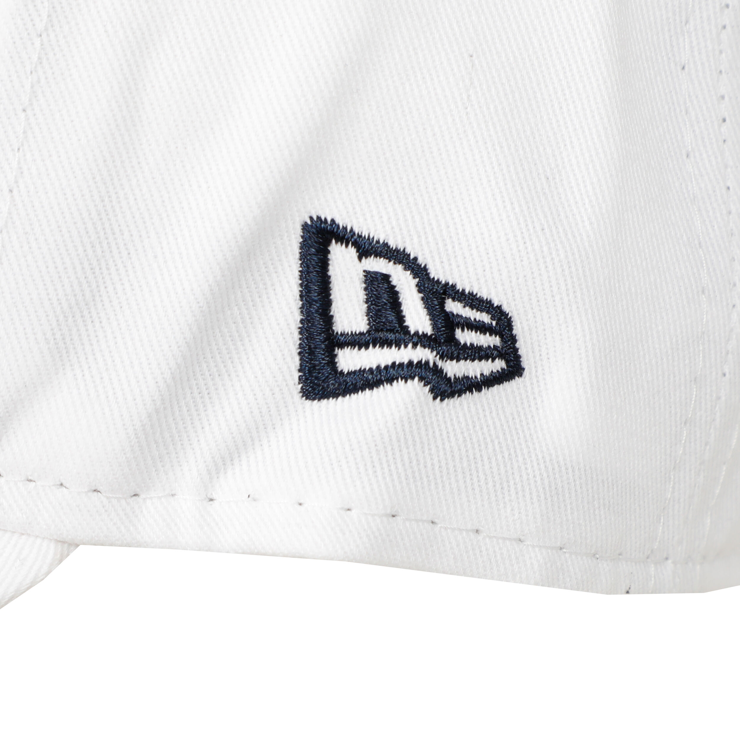 New Era Core 9Forty Cap - Weiß, Dunkelblau