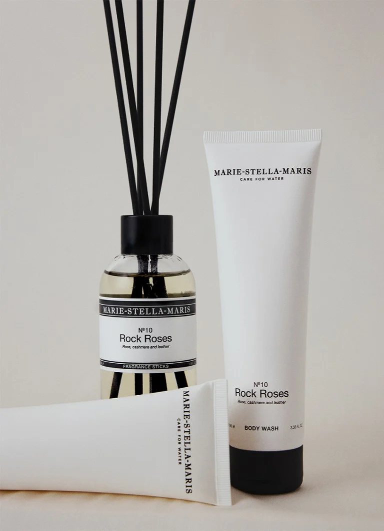 Set cadou esențial pentru baie cu trandafiri de stâncă Marie-Stella-Maris - Set de parfum și îngrijire