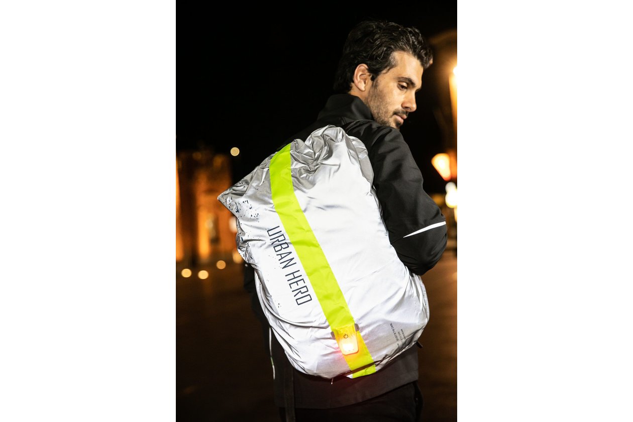 WOWOW Urban Hero FR Bag Cover