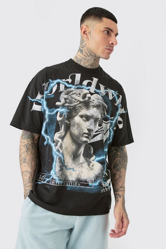 Tall schwarzes T-Shirt mit Renaissance Worldwide Print
