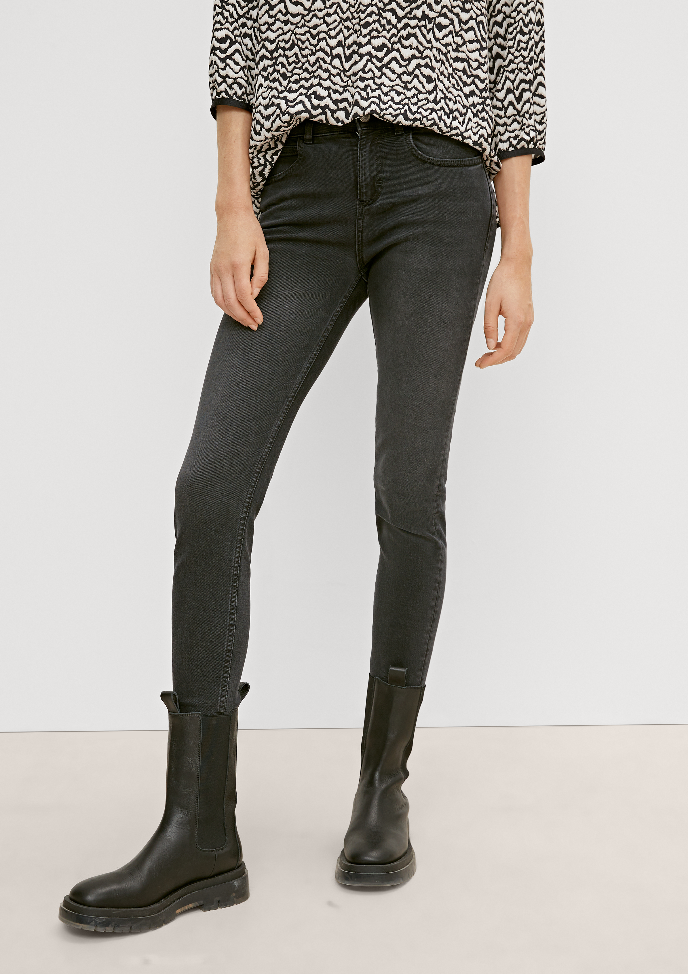 Skinny: Jeans mit Waschung - dunkelgrau