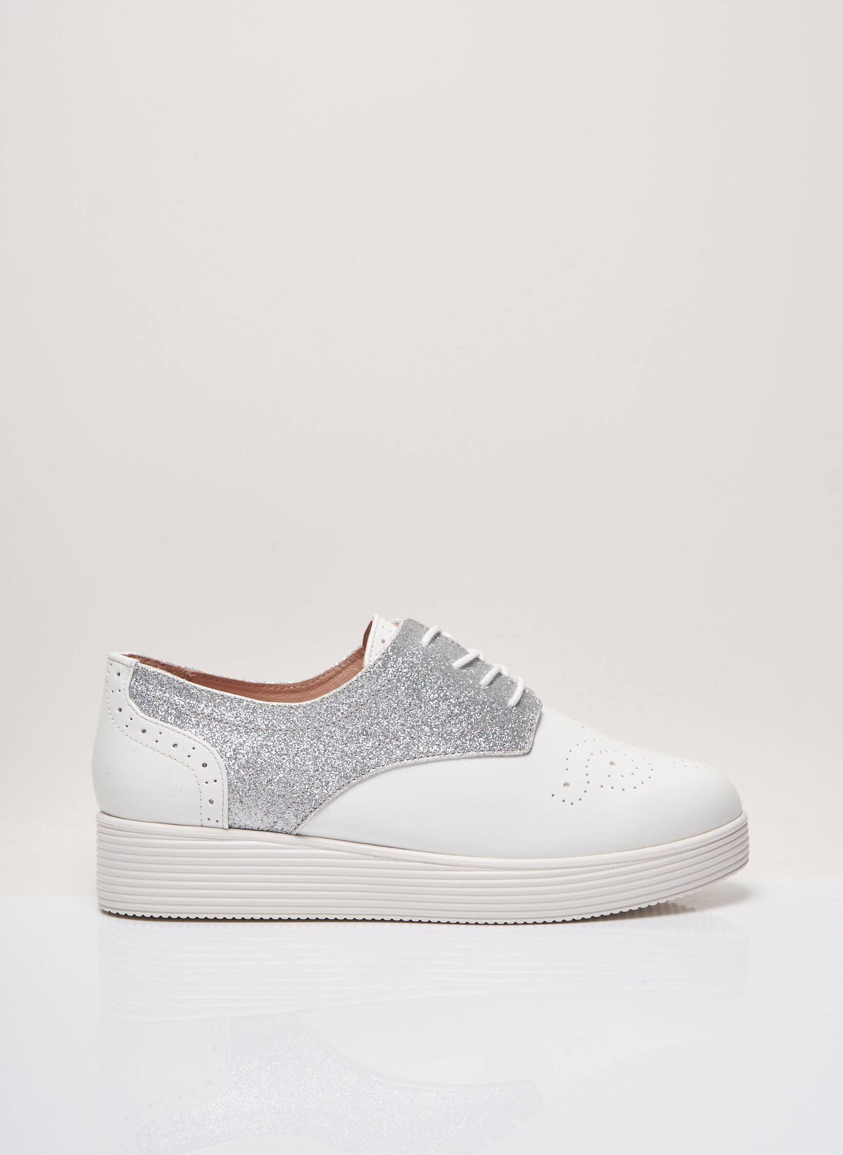 Mellow Yellow Baskets Femme couleur blanc