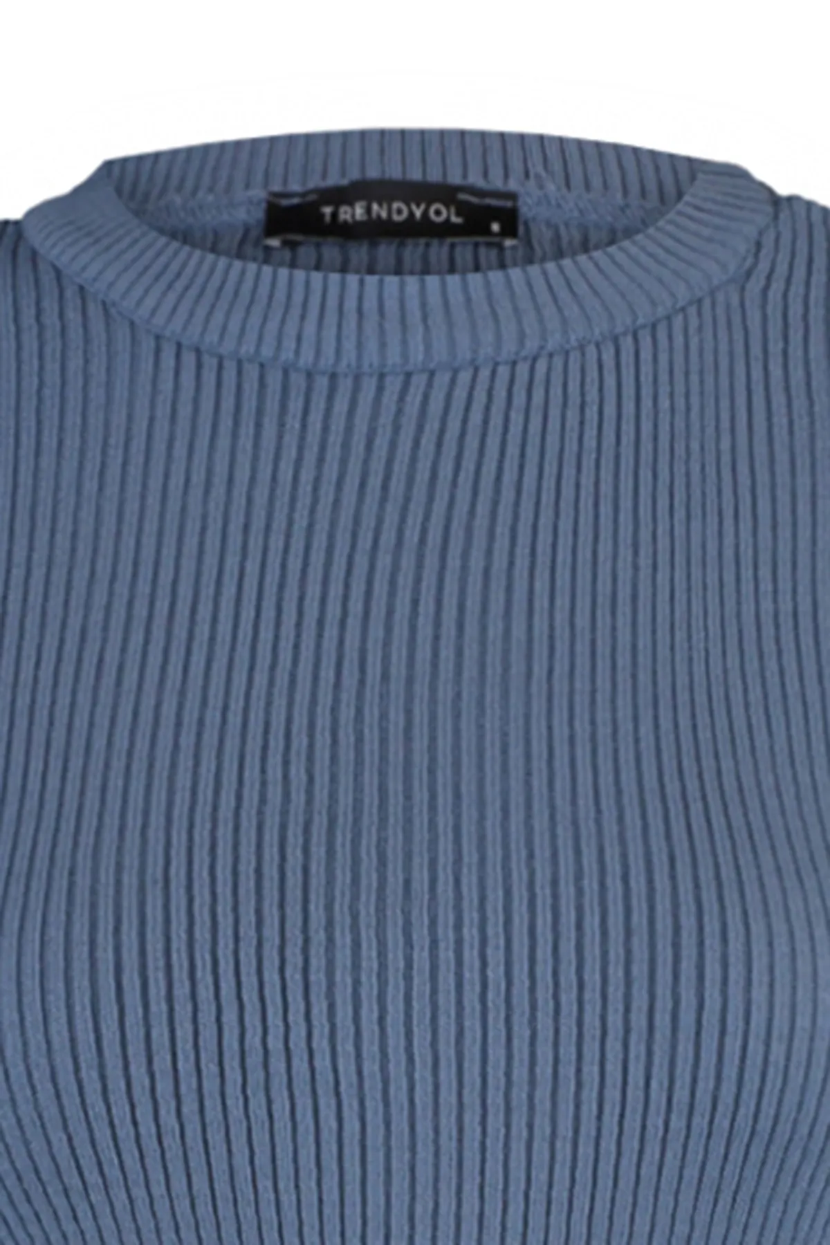 Trendyol Collection  Indigoblauer Basic-Pullover aus Kordelstrick TWOAW22KZ1708
