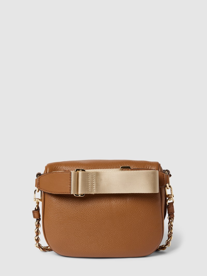 Crossbody Bag mit Label-Applikation Modell 'SLATER' in cognac