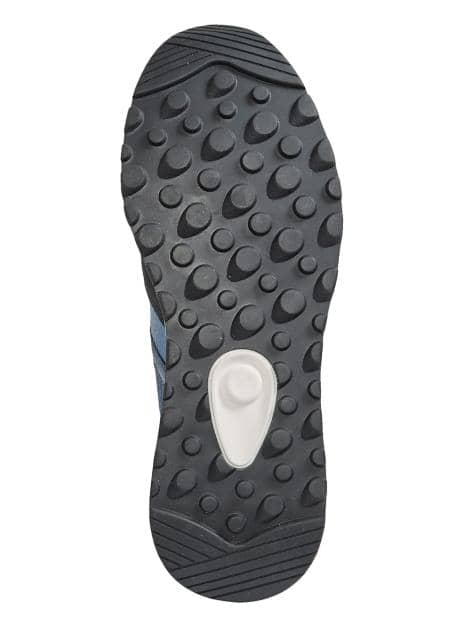 Schnürschuh