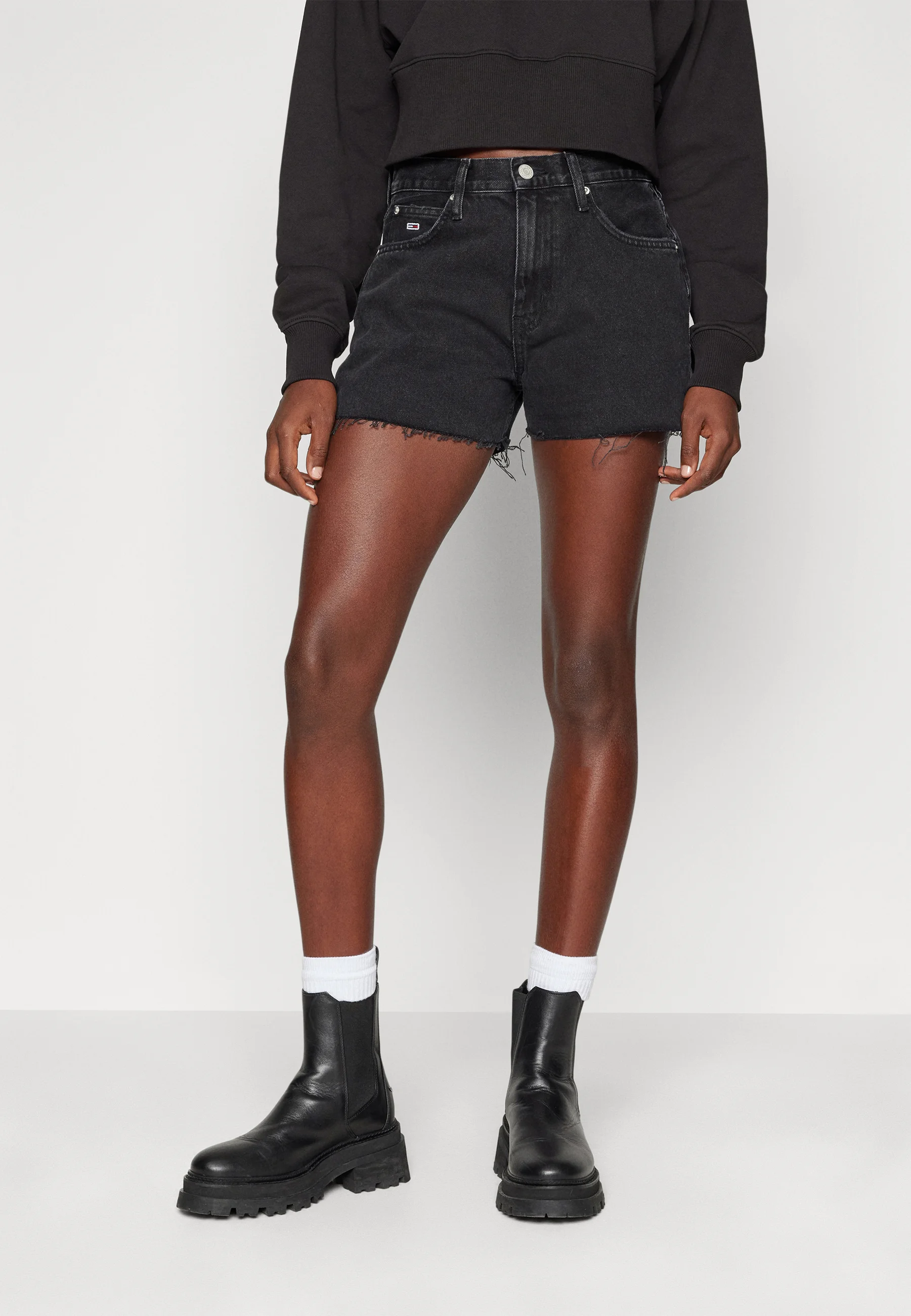 Tommy Jeans HOT PANT - Pantalones cortos vaqueros