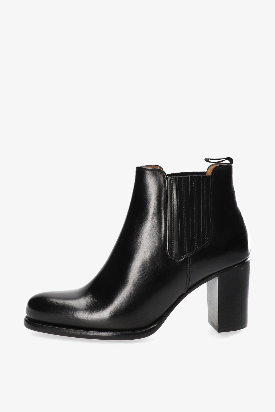WG6 vitello black