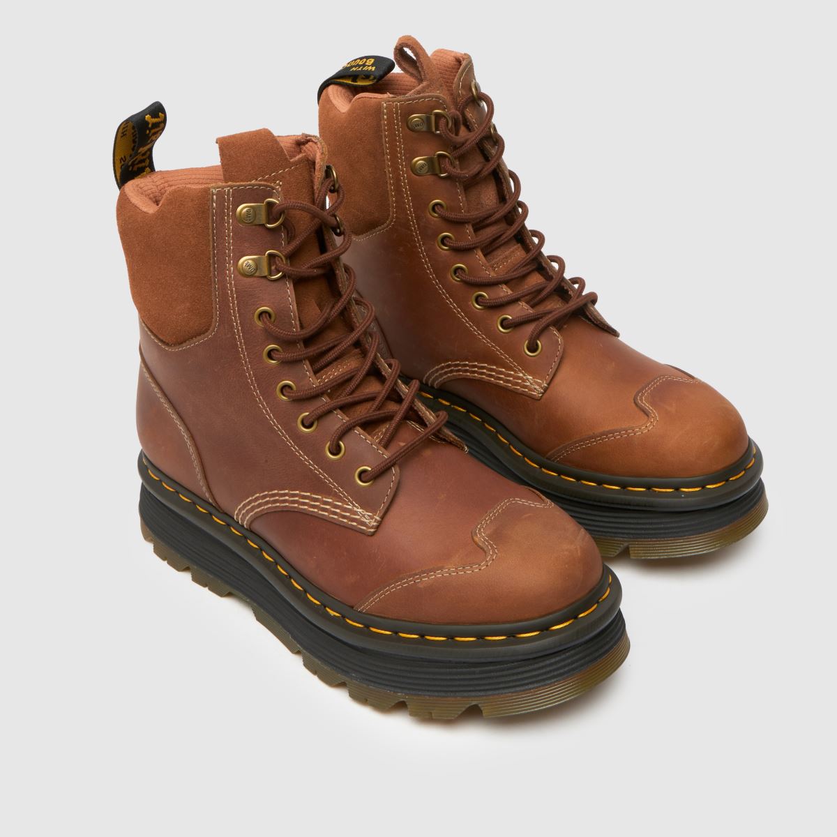 Dr Martens – Zebzag 8 – Bruna stövlar med knytband