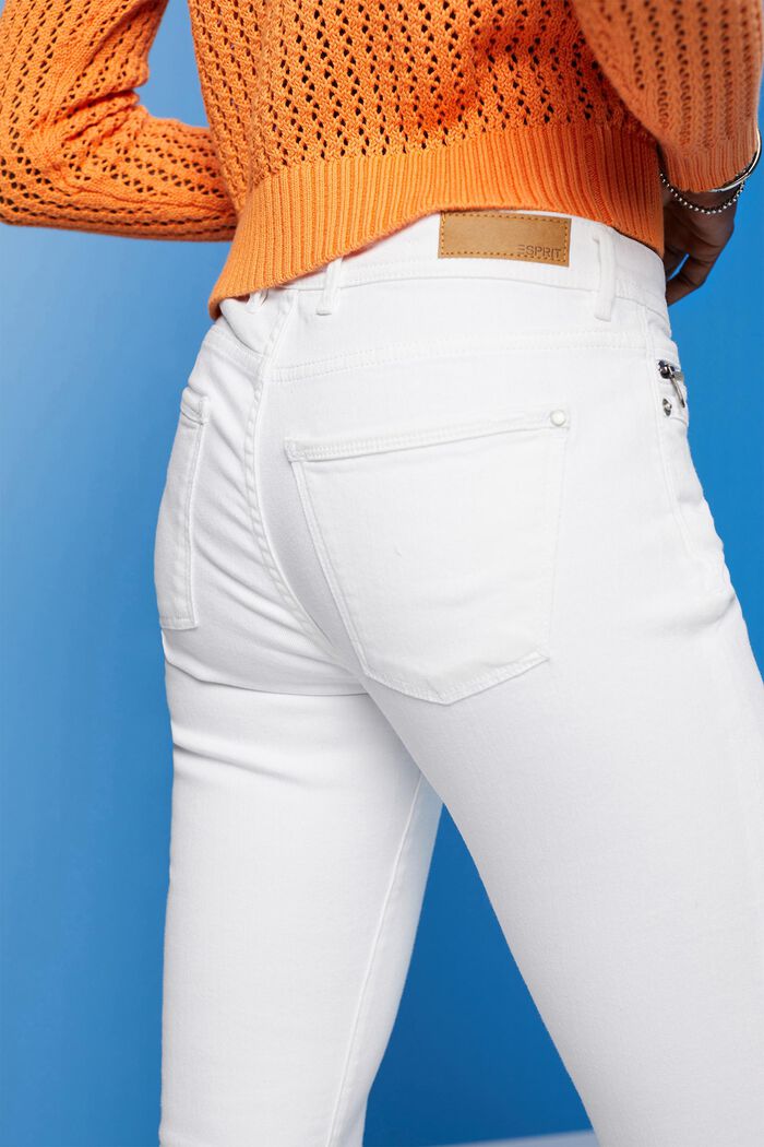 Jeans mit Reißverschlussdetail
