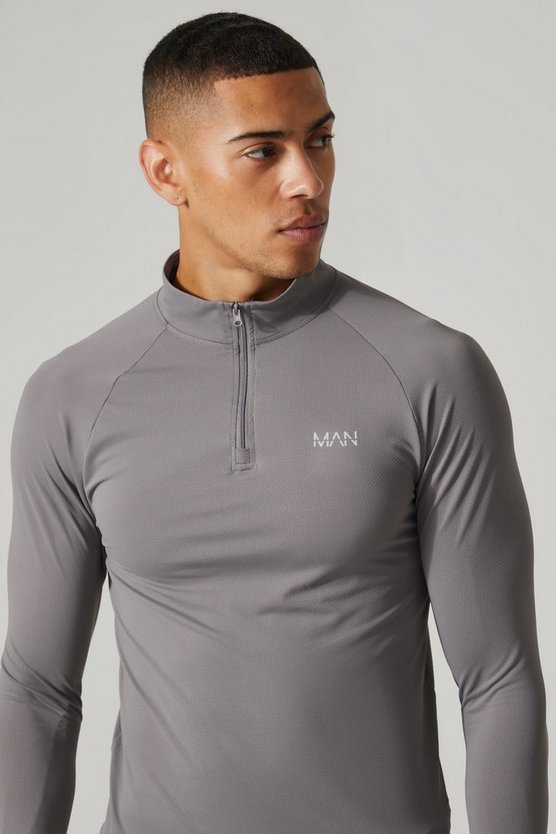 Man Active strukturiertes Slim-Fit Oberteil aus Mesh mit 1/4 Reißverschluss
