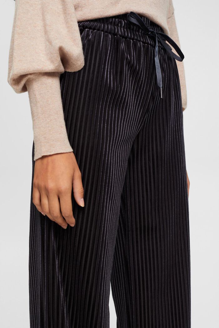 Wide-Fit-Jogger mit Streifen
