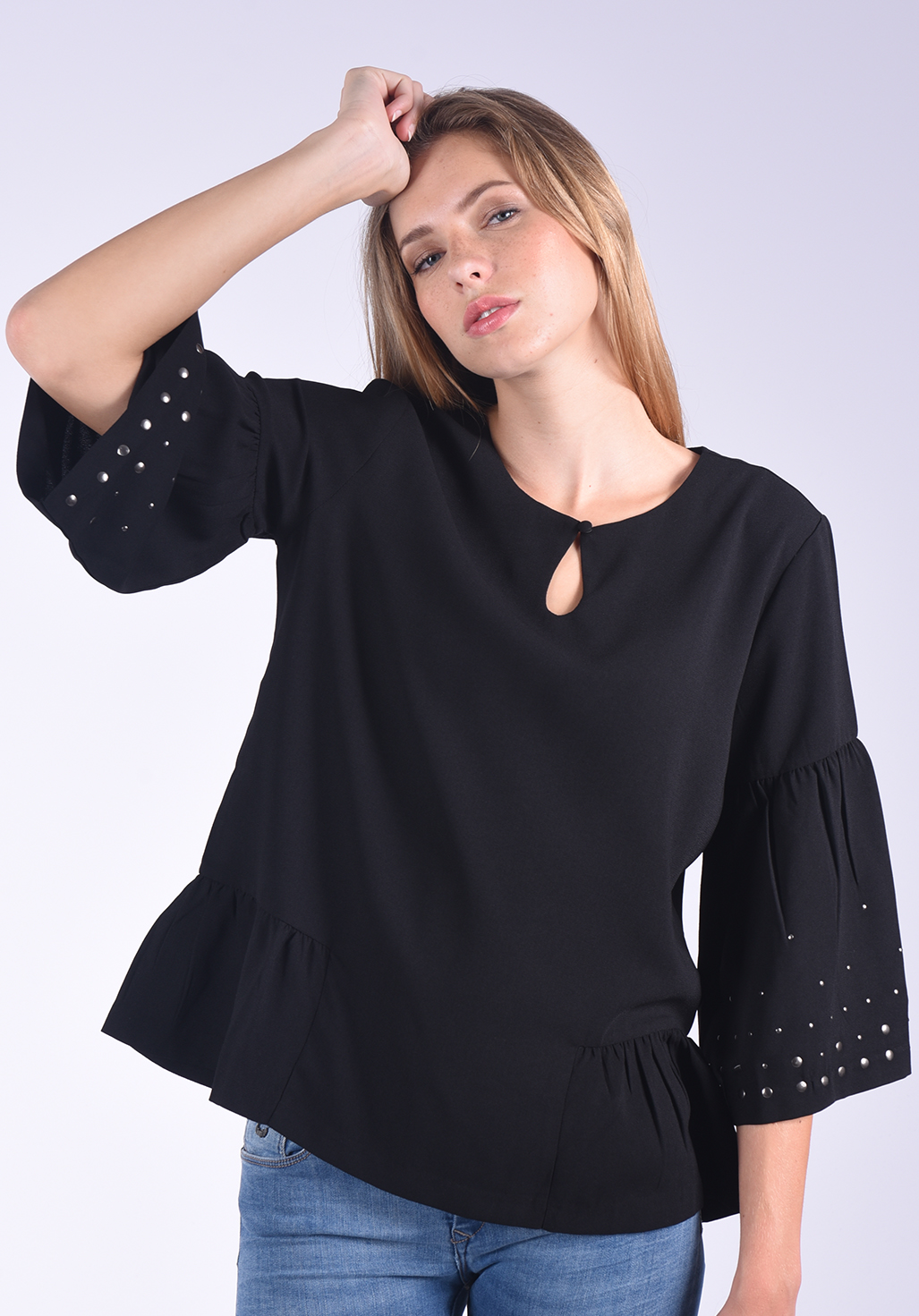 CARA  Blouse à manches 3/4 cloutées