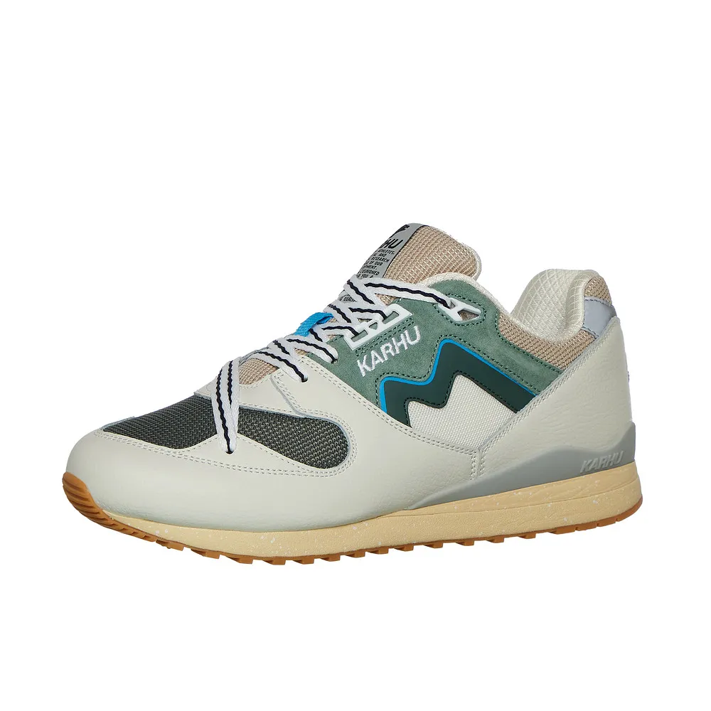 Karhu Synchron Classic F802685 / weiss