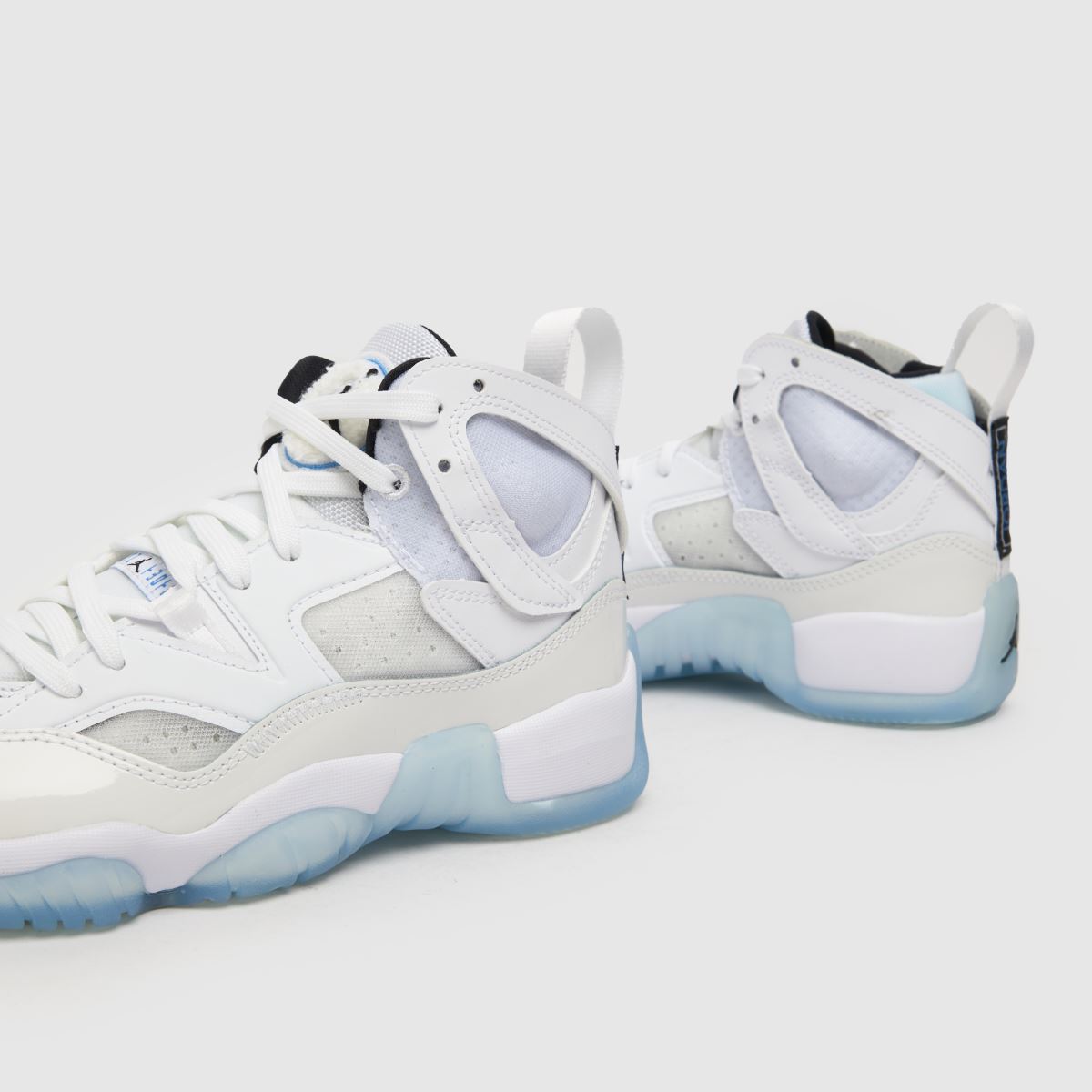 Nike Jordan vita & flerfärgade blå Jumpman tvåfärgade träningsskor för barn