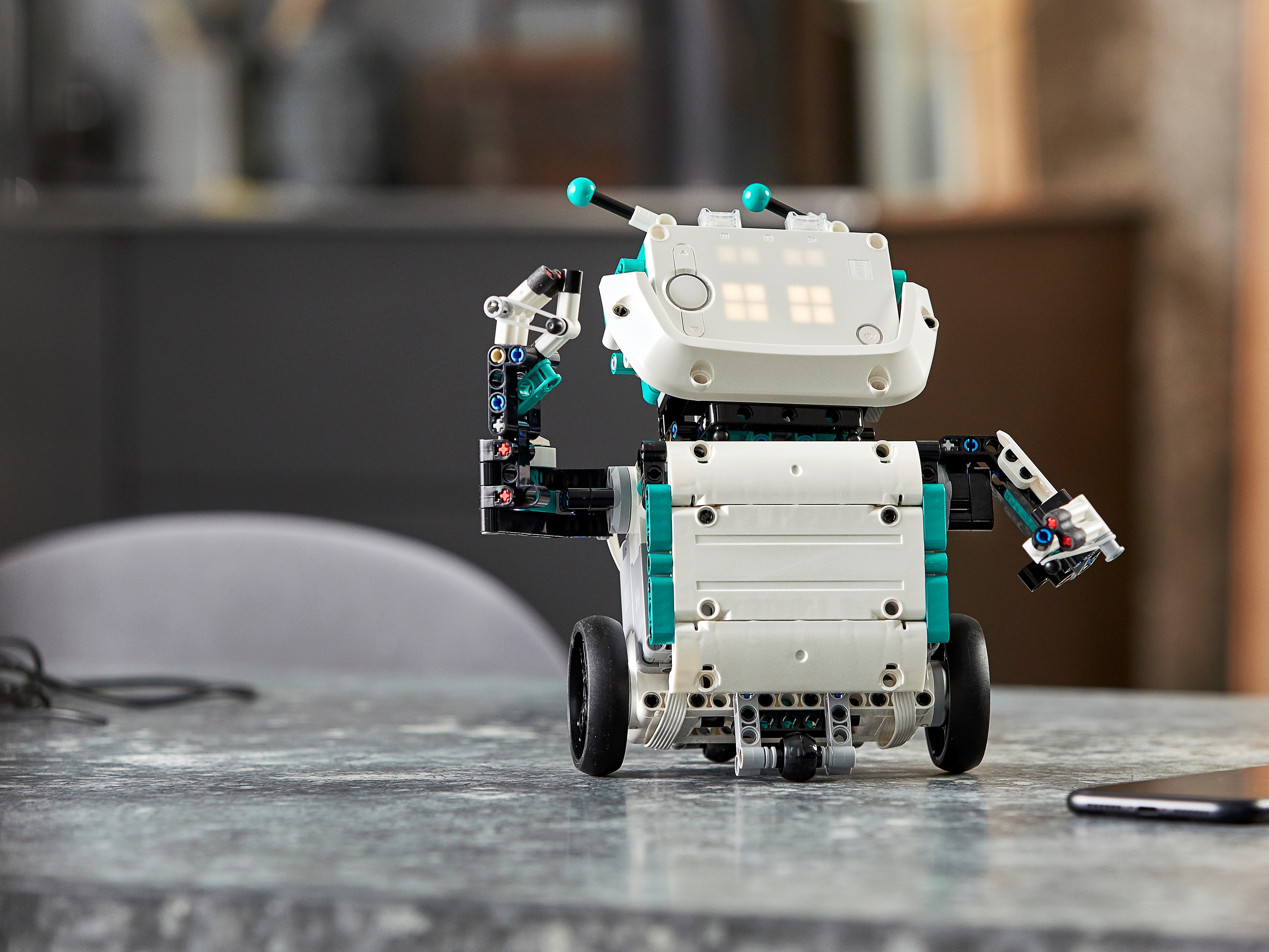 Roboter-Erfinder 51515