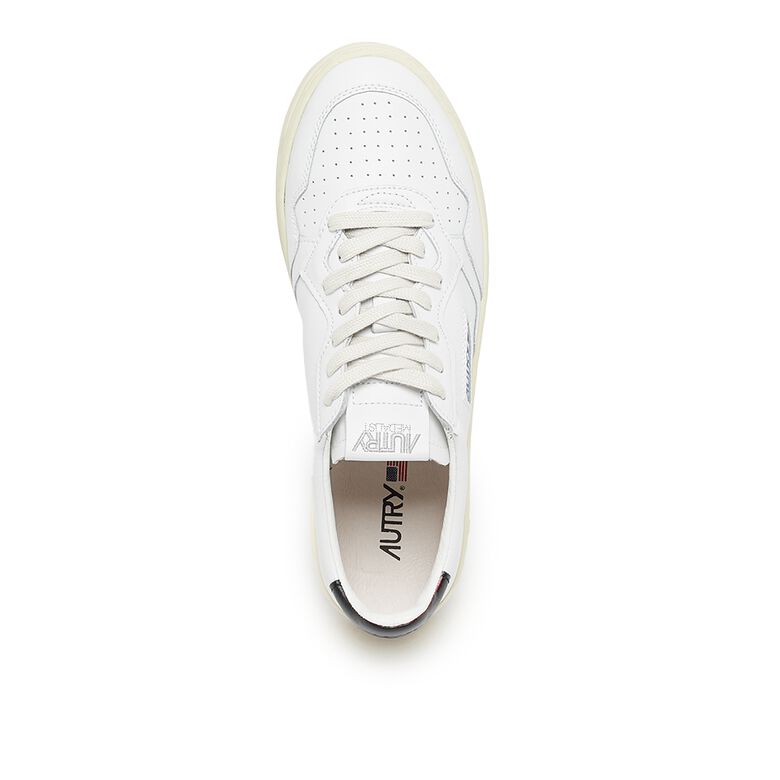 Autry 01 Low LL22 white/black