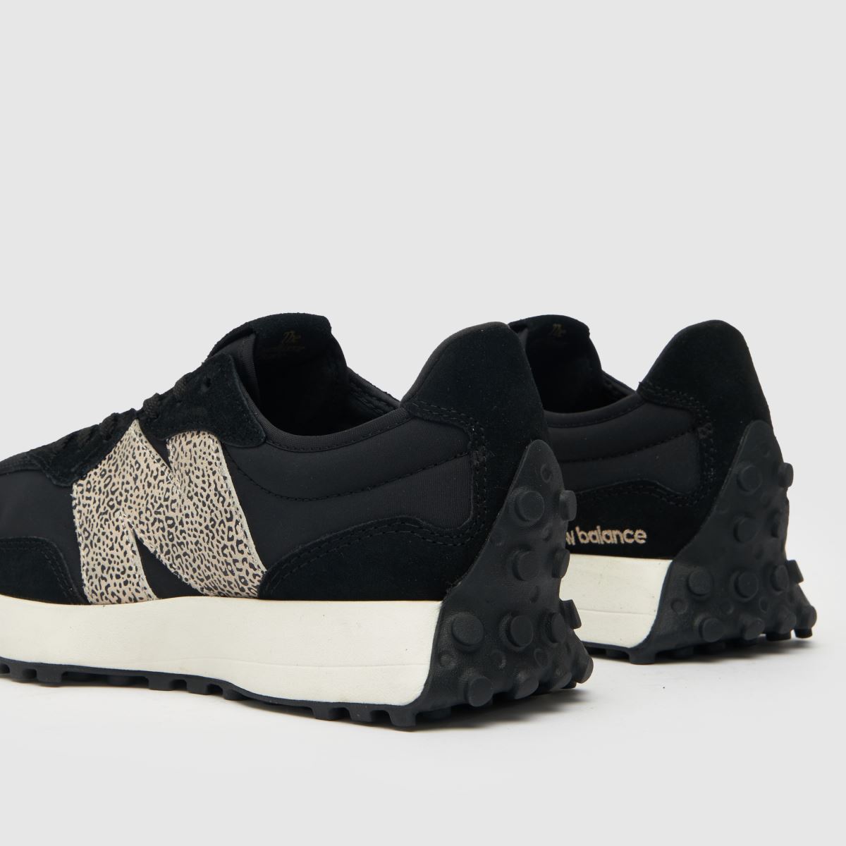 New Balance 327 fekete sportcipő
