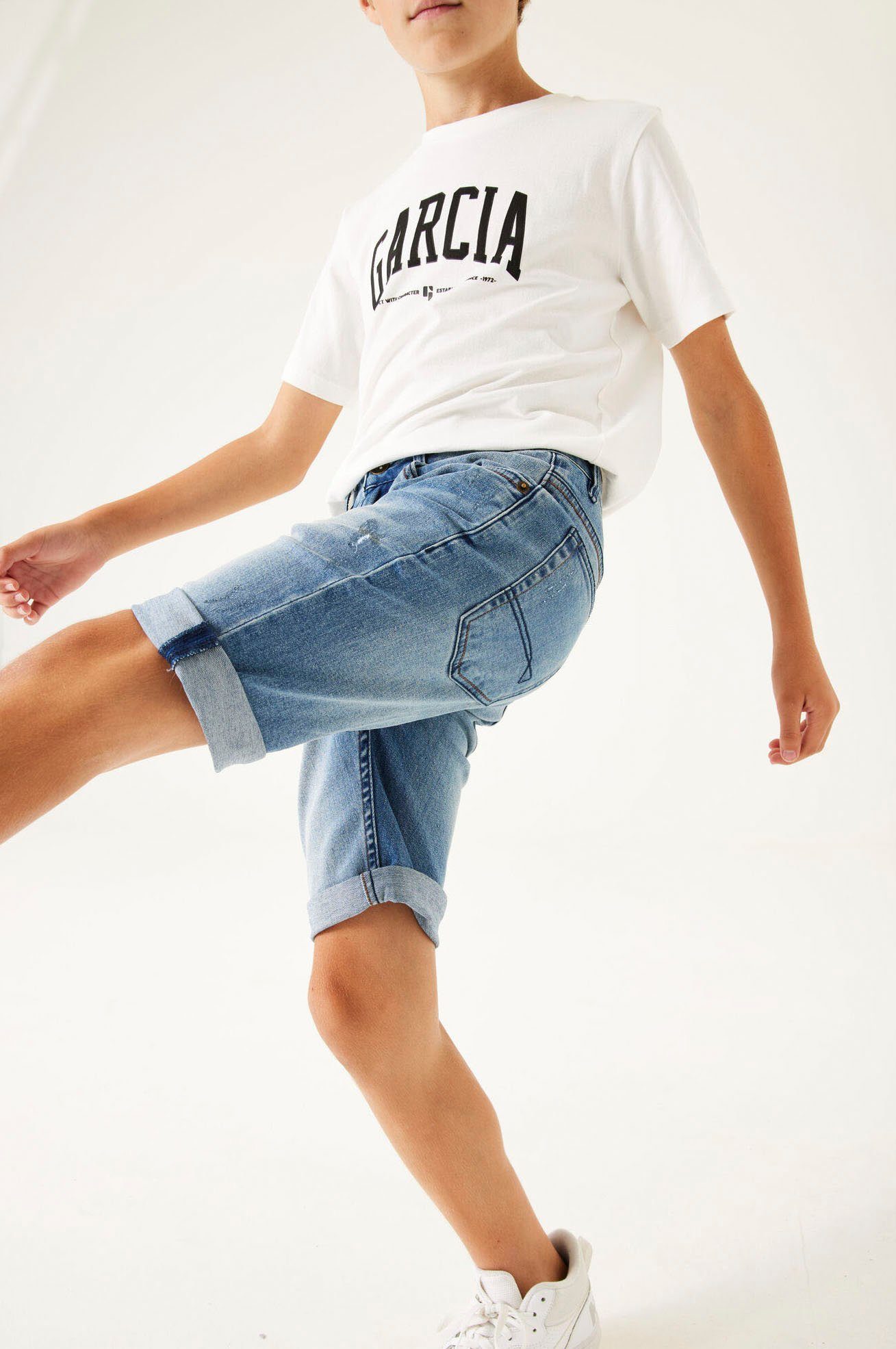 Garcia Jeansshorts Tavio mit Used-Effekten