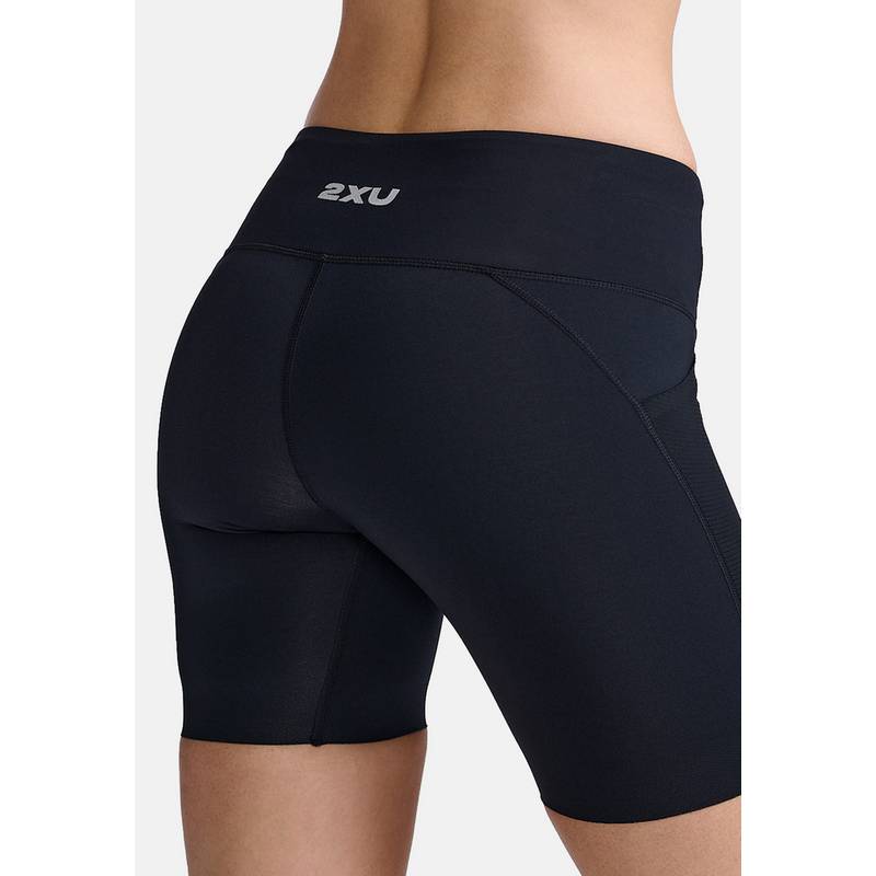 2XU Aero Mid-Rise Comp 6 Inch Funktionsshorts Damen