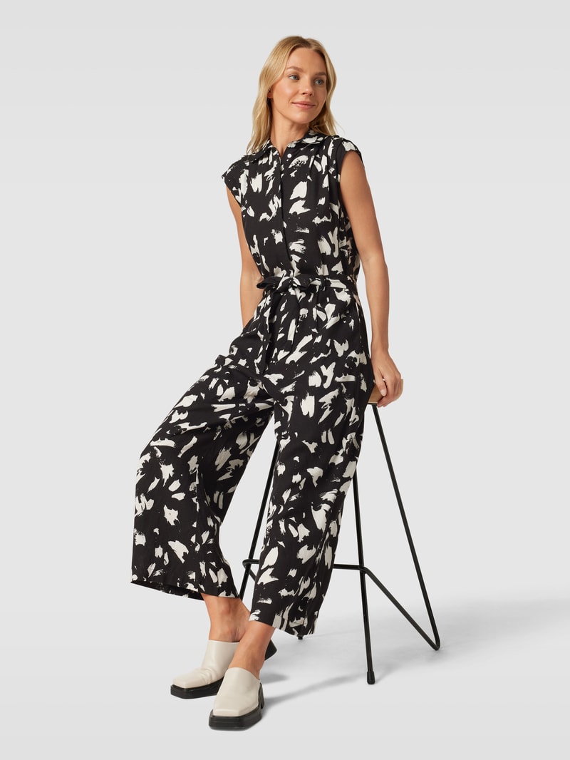 Jumpsuit mit Allover-Muster in schwarz