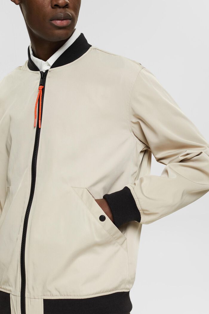 Blouson im Bomber-Style