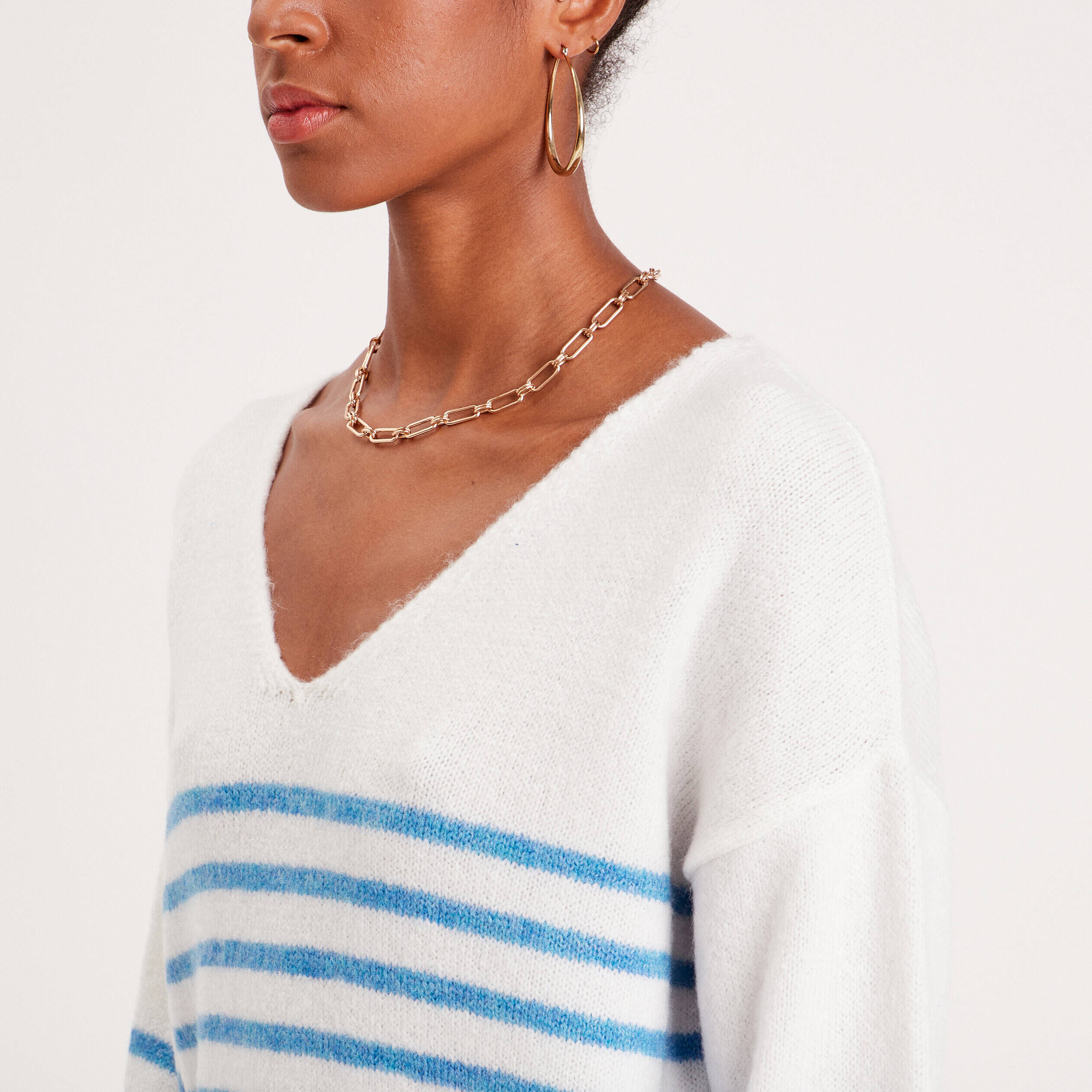 Pull manches longues col en V bleu femme | Cache Cache