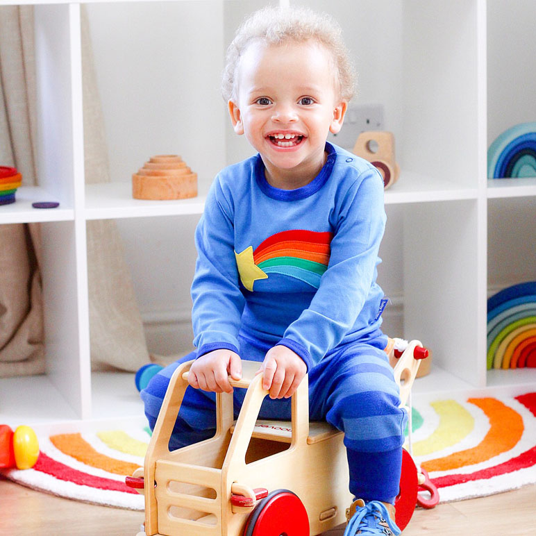 MOOVER Toys Baby Lastwagen (natur) ohne Abschlepphacken / baby truck natural