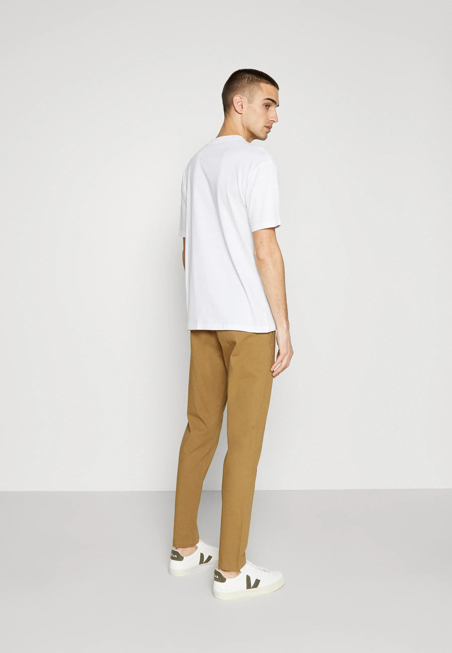 DOCKERS SMART FLEX TAPERED - Chino