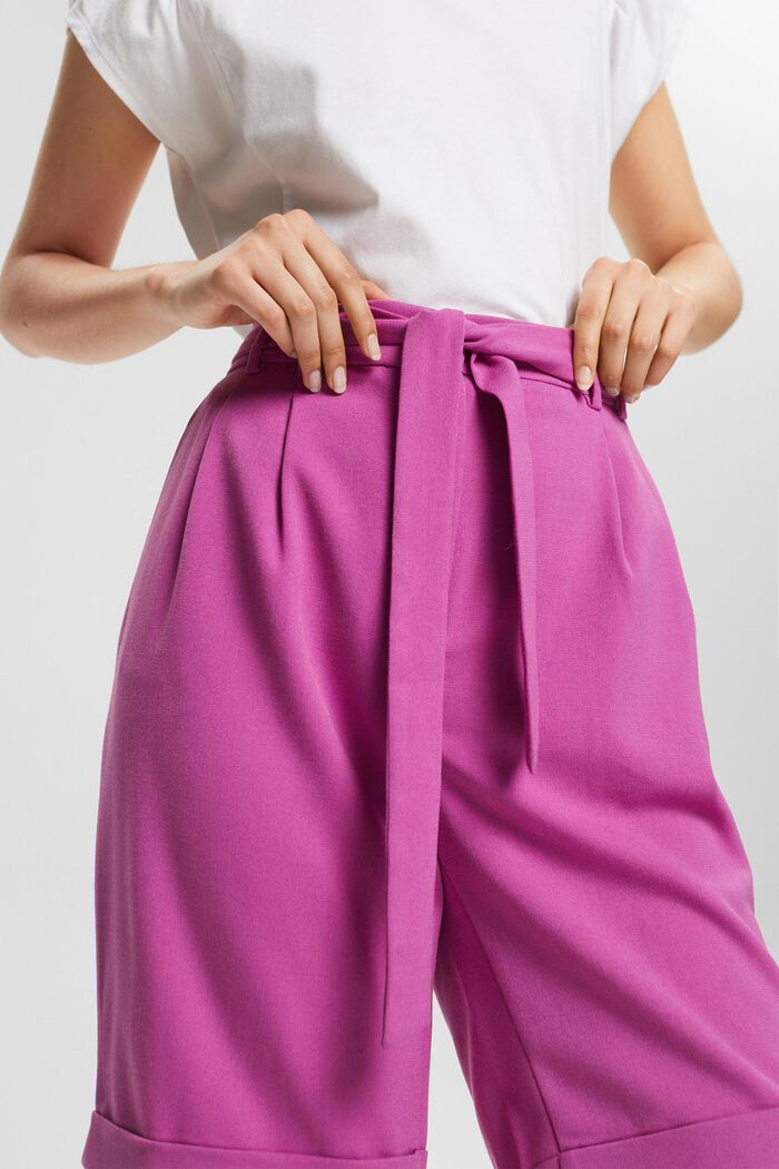 Bermudas mit Bundfalten