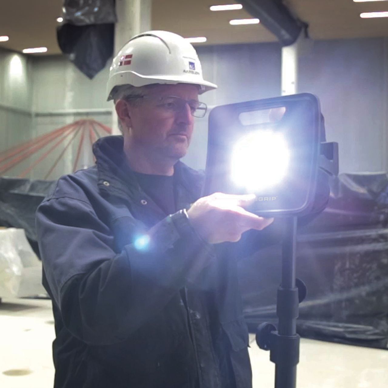 Kiesel SCANGRIP Hochleistungs-LED Strahler NOVA 4K wetterfest 4000 Lumen