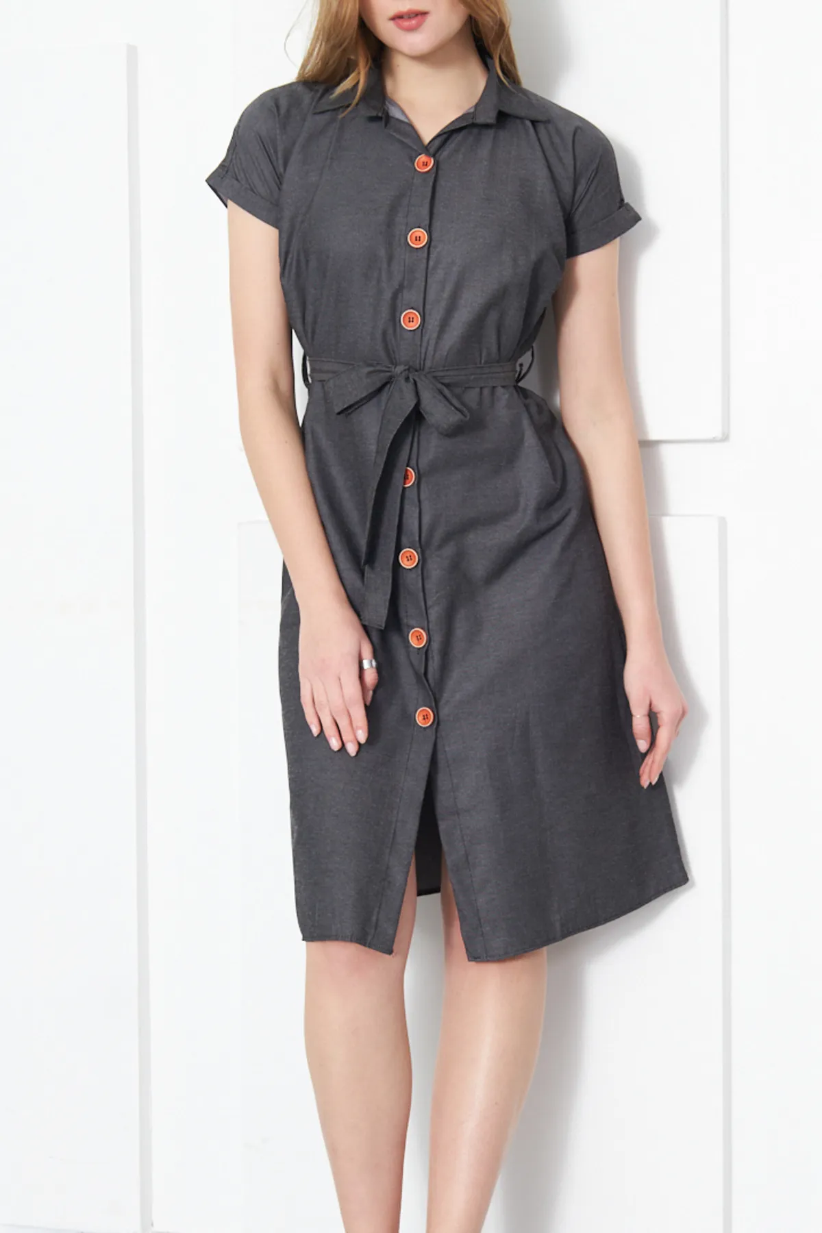 armonika  Anthrazitfarbenes Kurzarm-Hemdkleid mit Gürtel für Damen ARM-19Y001068