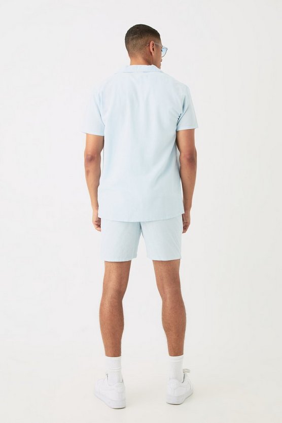 Kurzärmliges Leinen-Hemd & Shorts