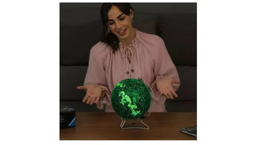 Ravensburger Puzzle - 3D Puzzles - Puzzle-Ball Starglobe Glow-In-The-Dark