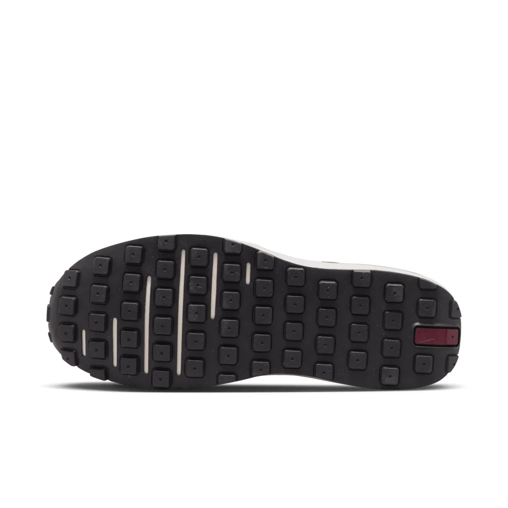 Nike Waffle One SE DQ5141-600 / rot