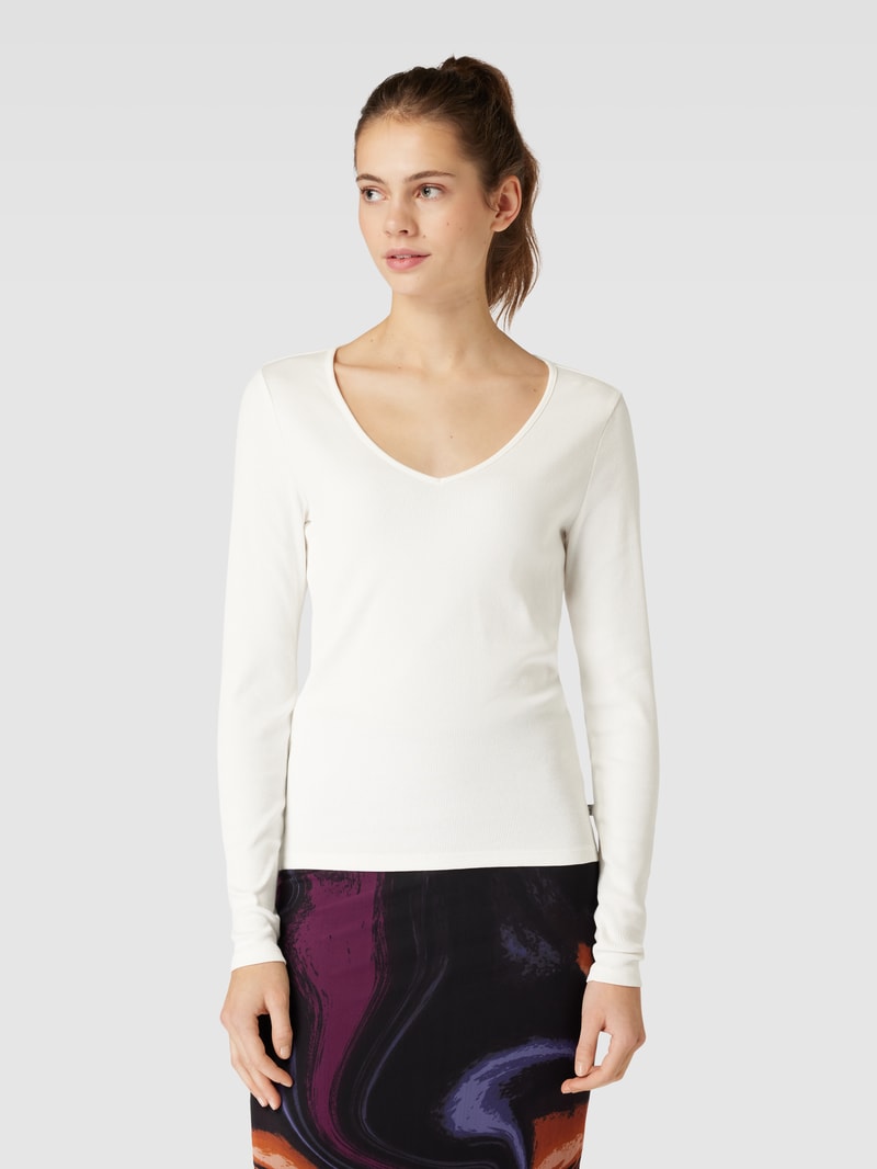 Longsleeve mit abgerundetem V-Ausschnitt in offwhite
